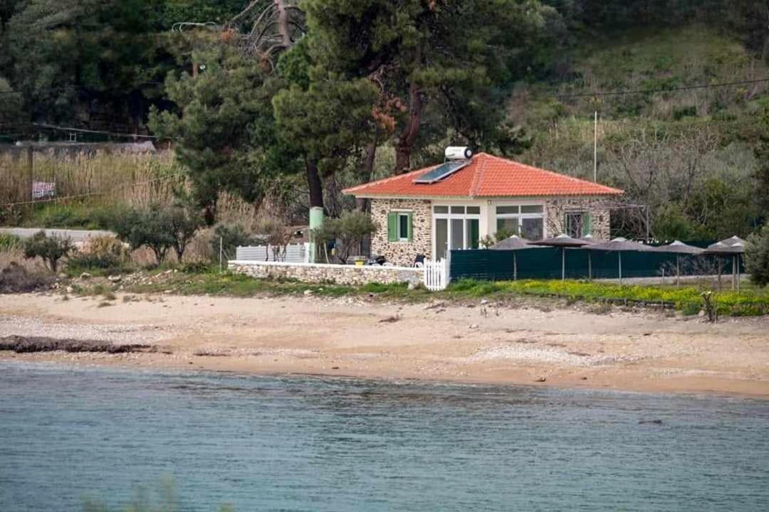 House Kokkalas On The Beach Pyrgadikia Zewnętrze zdjęcie